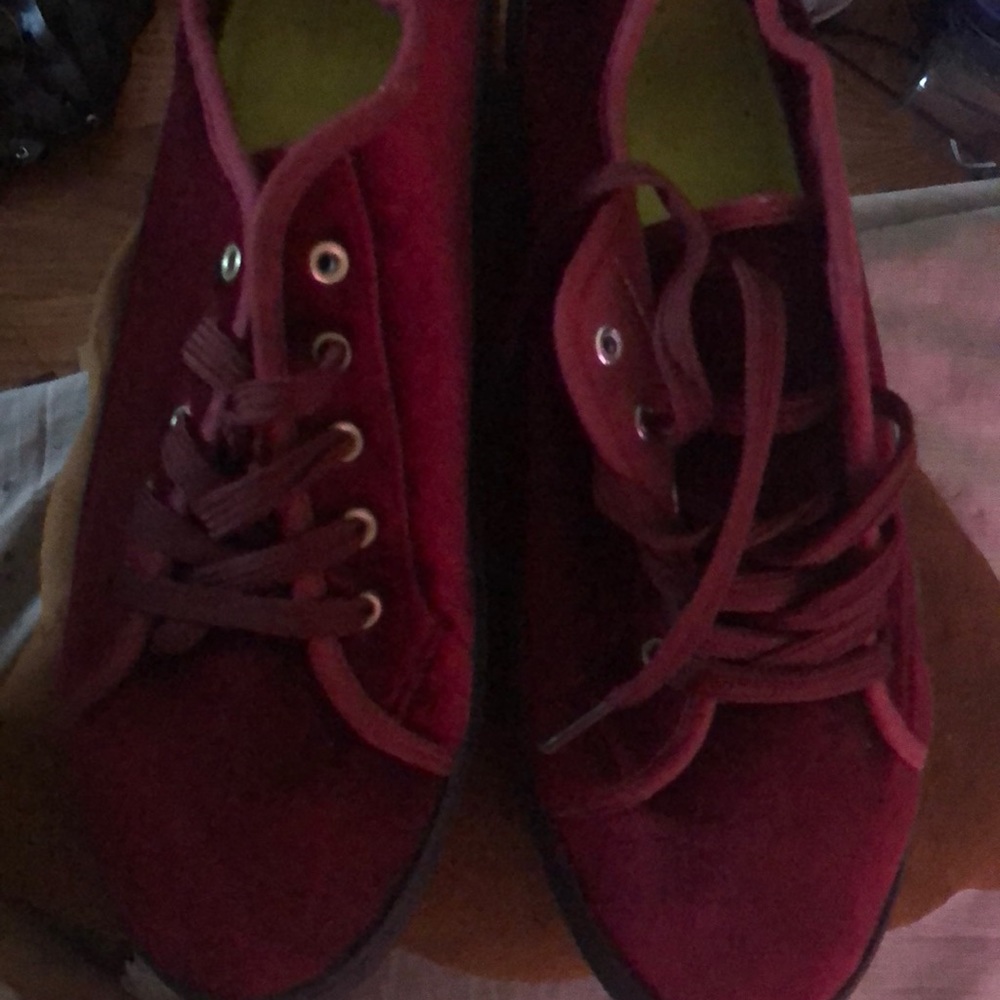 Velvet Burgundy Sneakers New